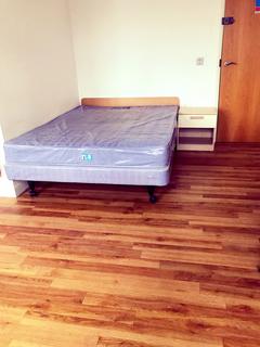 Studio to rent, The Kingsway, Portland House, City Centre, Swansea