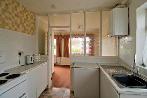 2 bedroom bungalow for sale, South Moor Drive, Heacham, King's Lynn