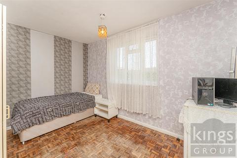 100 Mayfield Crescent, London, N9 7NJ
