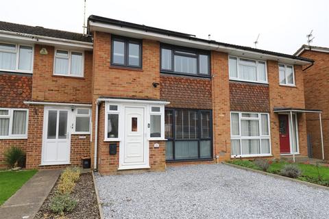 3 bedroom terraced house for sale, Bedgebury Close, Maidstone