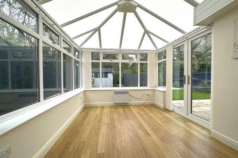 10 Blackbrook Road, Newark, NG24 2ST