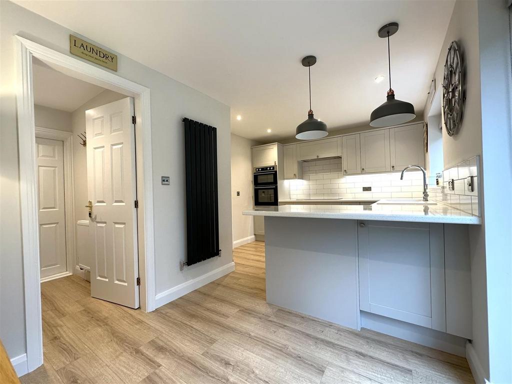 Dining Kitchen Into Utility 406