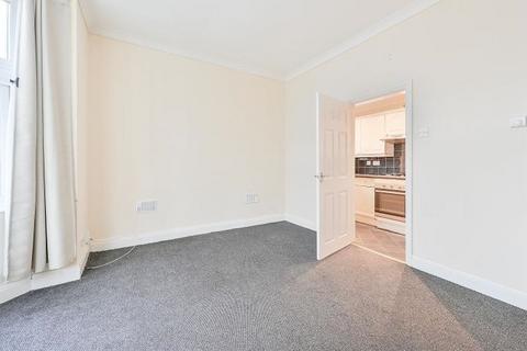 1 bedroom flat for sale, Boston Manor Road, Brentford, TW8