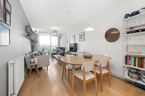 2 bedroom apartment for sale, Woods Road, Peckham, SE15