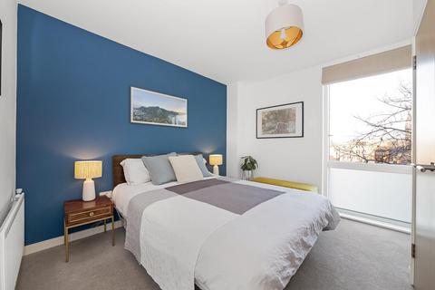 2 bedroom apartment for sale, Woods Road, Peckham, SE15