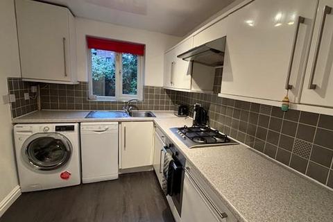 3 bedroom terraced house to rent, Adamson Gardens, Didsbury