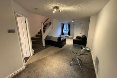 3 bedroom terraced house to rent, Adamson Gardens, Didsbury