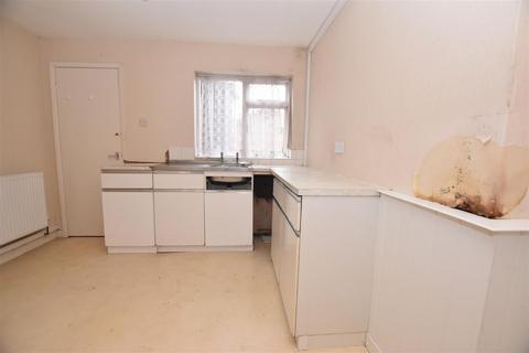 2 bedroom terraced house for sale, Berkshire Street, Hull