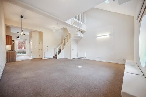 2 bedroom flat to rent, Cook Street, Flat 2/2, Tradeston, Glasgow, G5 8JN