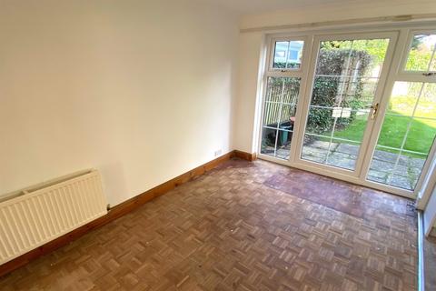 3 bedroom end of terrace house to rent, Oaklands, Haslemere, GU27