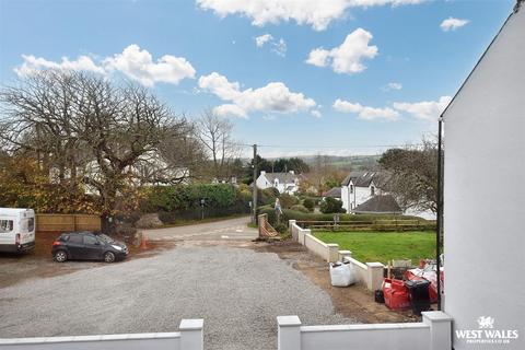 5 bedroom semi-detached house for sale, St. Florence, Tenby