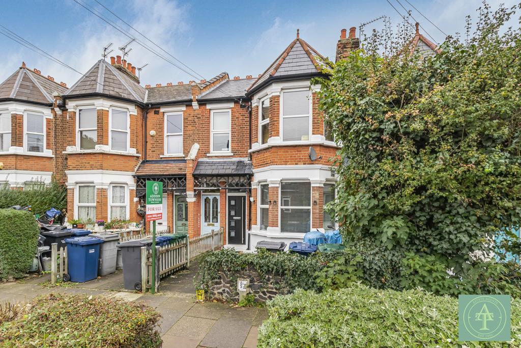Two Bedroom Ground Floor Maisonette