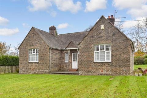 2 bedroom detached bungalow for sale, Parrock Lane, Upper Hartfield, Hartfield, East Sussex