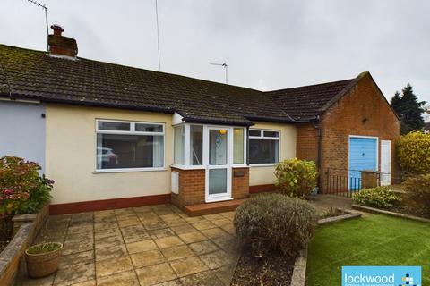 2 bedroom bungalow to rent, Wilson Road, Englefield Green