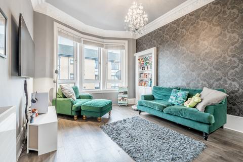 2 bedroom flat for sale, Kilmarnock Road, Flat 3/2, Shawlands, Glasgow, G43 2XS