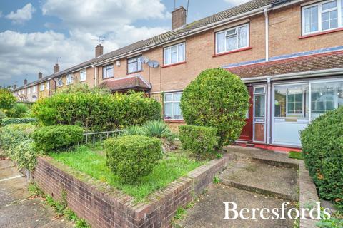 3 bedroom terraced house for sale, Roseberry Gardens, Upminster, RM14