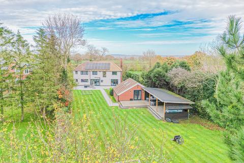 5 bedroom detached house for sale, Barston Lane, Barston, B92