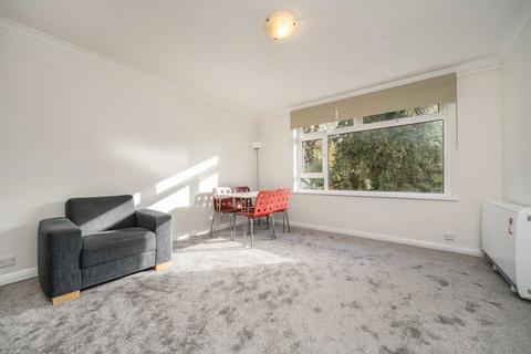 1 bedroom flat to rent, Leopold Avenue, Wimbledon