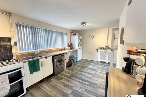 3 bedroom terraced house for sale, Lon Glyn Felin, Neath, Neath Port Talbot. SA10 7HU