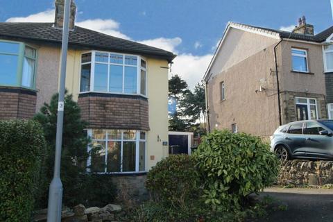 3 bedroom semi-detached house for sale, Hinchliffe Avenue, Baildon, Shipley, West Yorkshire, BD17 6QY