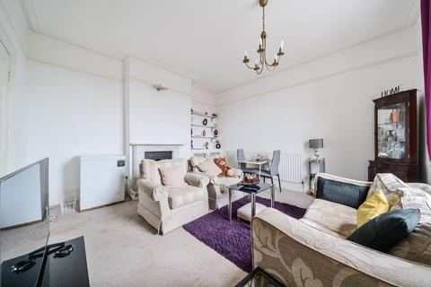 1 bedroom flat for sale, Gosport Road, Hampshire PO16