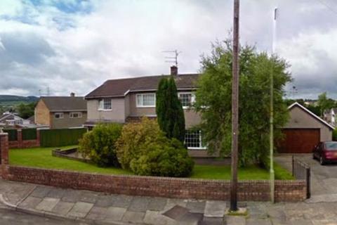 6 bedroom house to rent, Highfield Close, Tonteg Pontypridd