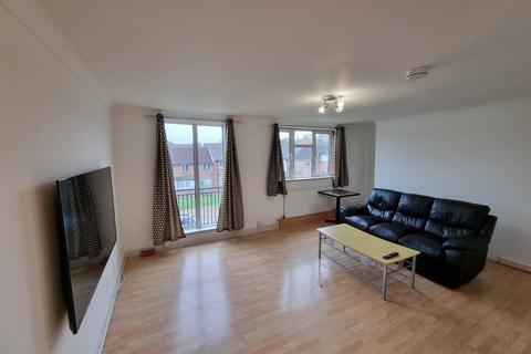 2 bedroom flat for sale, Aston Way, Potters Bar