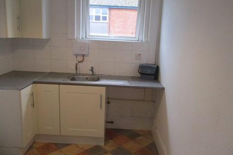 Studio to rent, Imperial Road, Exmouth