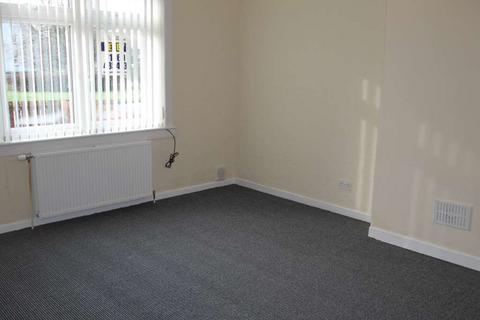 2 bedroom cottage to rent, Dalrymple Drive, Irvine