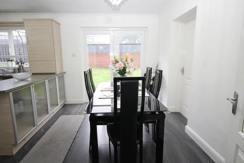 4 bedroom semi-detached house for sale, Willowbank Gardens, Bonhill G83