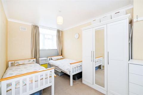 3 bedroom maisonette for sale, Stepney Green, London E1