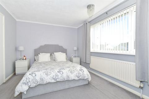 2 bedroom terraced house for sale, Watsons Hill, Sittingbourne, Kent