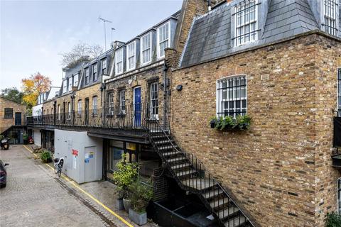 3 bedroom end of terrace house for sale, Ledbury Mews North, London, W11