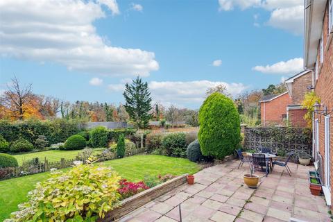 4 bedroom detached house for sale, Daws Lea, High Wycombe HP11