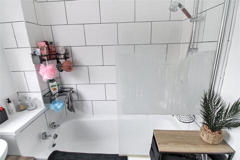 142 Avonmead, Greenmeadow, Swindon, SN25 3PS
