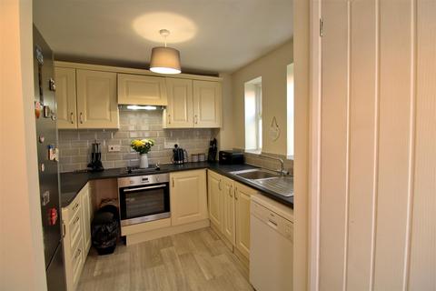 2 bedroom end of terrace house for sale, Colney Court, King's Lynn