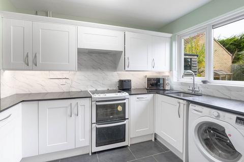 23 Stonefield, Bar Hill, Cambridge, CB23 8TB