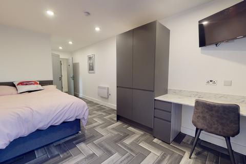 Studio to rent, Graduation House, Nottingham NG9