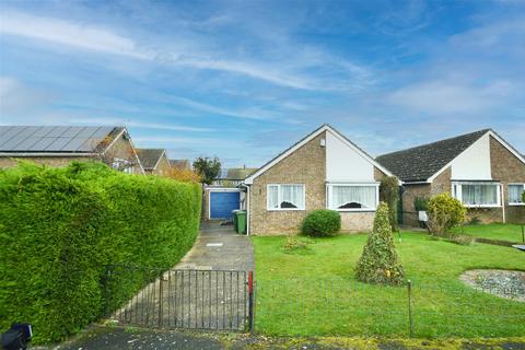 2 bedroom detached bungalow for sale, George Gent Close, Steeple Bumpstead CB9