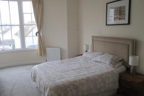 2 bedroom flat to rent, The Beacon, Exmouth