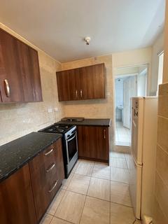 3 bedroom terraced house to rent, Gleave Road, Selly Oak