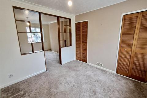 28 Brynsiriol, Gwaun Cae Gurwen, Ammanford, SA18 1ES