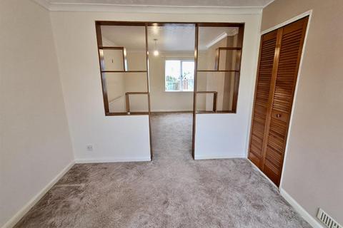 28 Brynsiriol, Gwaun Cae Gurwen, Ammanford, SA18 1ES