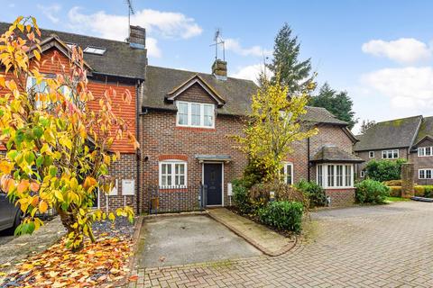 4 bedroom terraced house for sale, Clement Court, Chawton, Alton, Hampshire