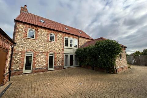 5 bedroom detached house to rent, West End, Northwold IP26