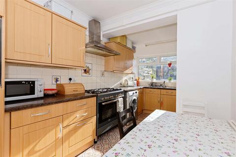 5 bedroom semi-detached house for sale, Guildford Road, Worthing