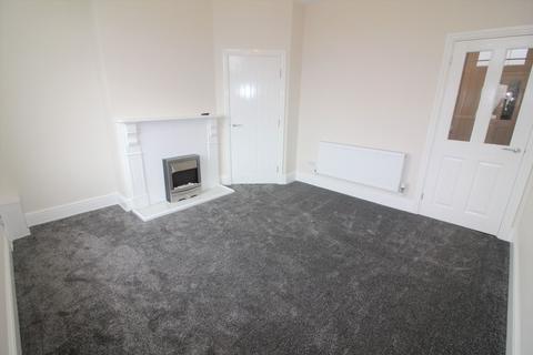 3 bedroom terraced house to rent, Chester Road North, Brownhills, Walsall