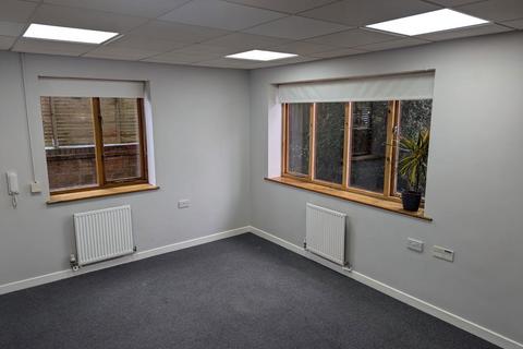 Office to rent, Willow Walk, Skelmersdale WN8