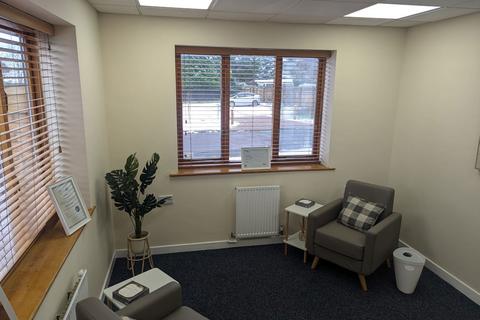 Office to rent, Willow Walk, Skelmersdale WN8