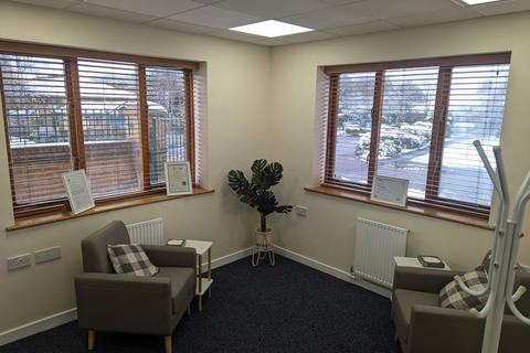 Office to rent, Willow Walk, Skelmersdale WN8